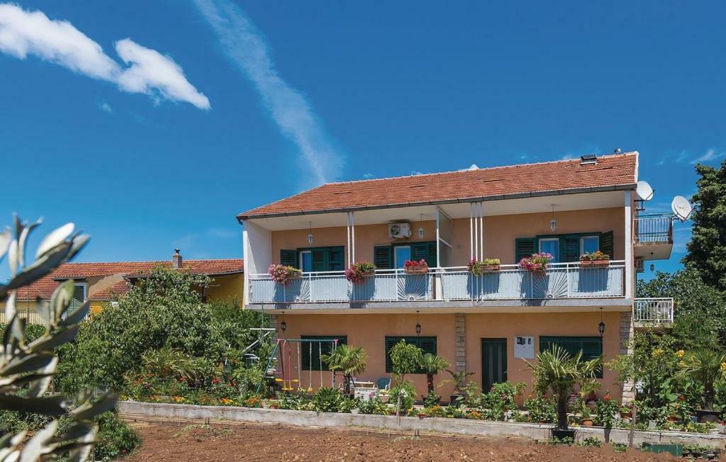 Apartman Palme Hotel Šibenik Kültér fotó